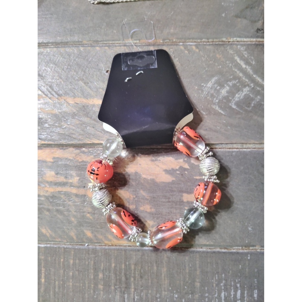 Halloween Pumpkin Stretch Bracelet Orange Glass Jack-O-Lantern Beaded 7 in